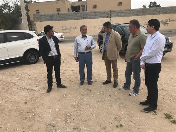 بازدید مهندس فرشاد فرزین مدیر عامل شرکت سرمایه گذاری مسکن جنوب از زمین های قابل مشارکت در بوشهر